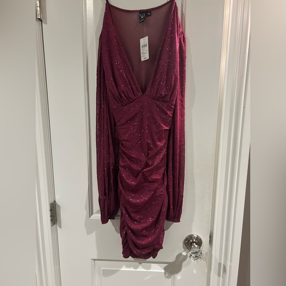 Never worn with tags! Windsor Glitter Mini Dress - Picture 1 of 7